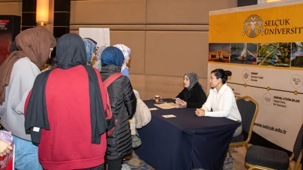 Selçuk Üniversitesi standı Konya Tercih Günleri’nde yoğun ilgi gördü